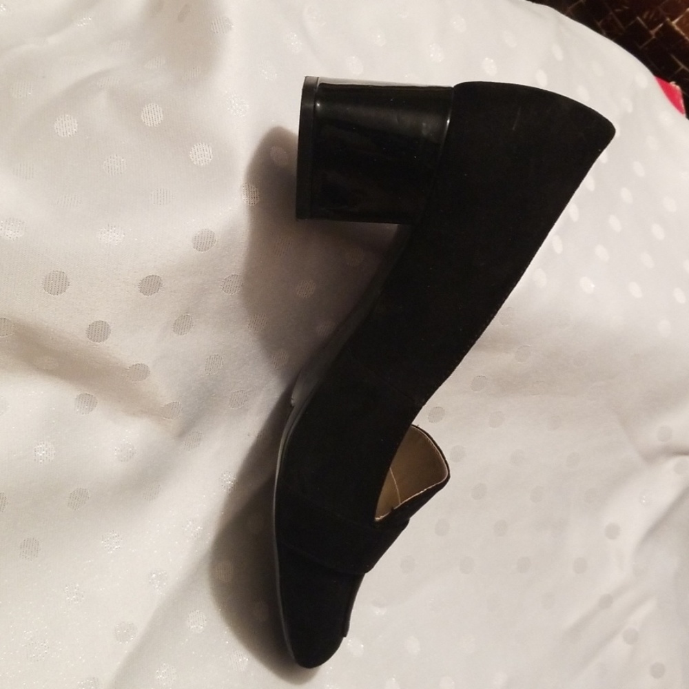 Bandolino Black Block Heeled Suede Shoes